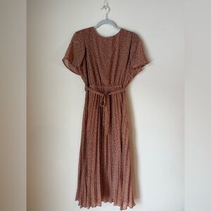 Pinkblush flowy pleated dress